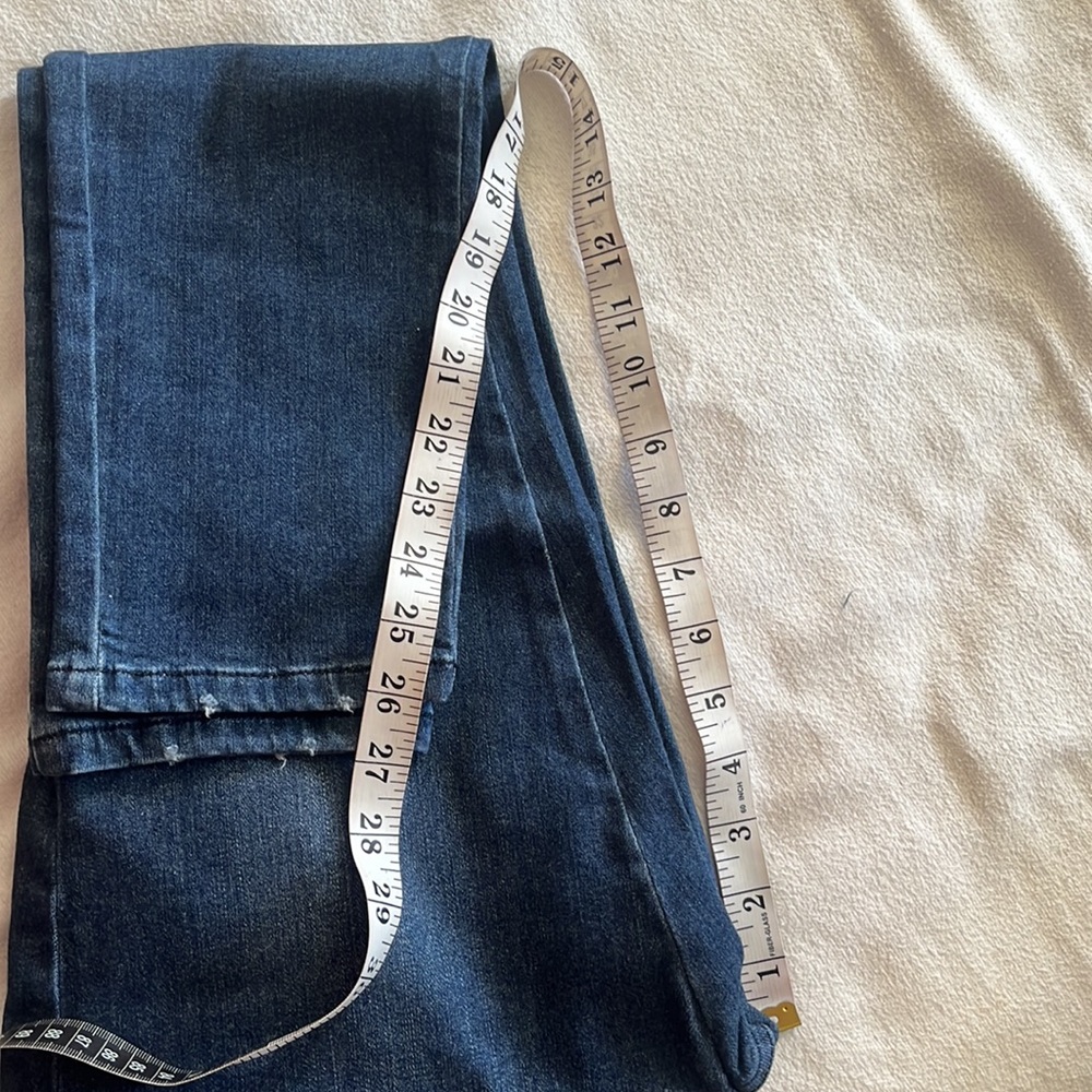 Jean - Picture 5 of 10